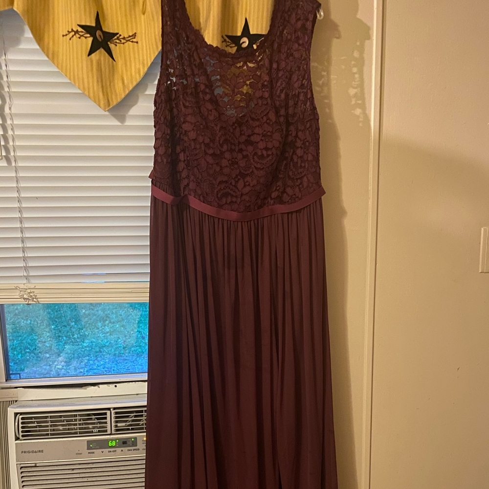 David’s bridal size 16